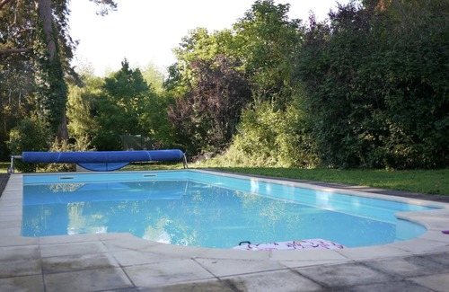 Le Pechereau Villa | Beautiful 6 bedroom villa with private pool, parking and large garden