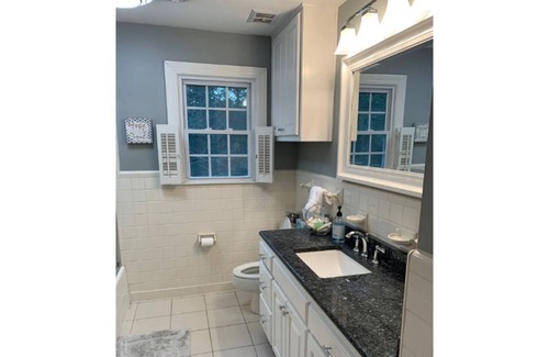 Martinsville House | Beautiful 6 bedrooms house Great for race weekend and easy access to Danville