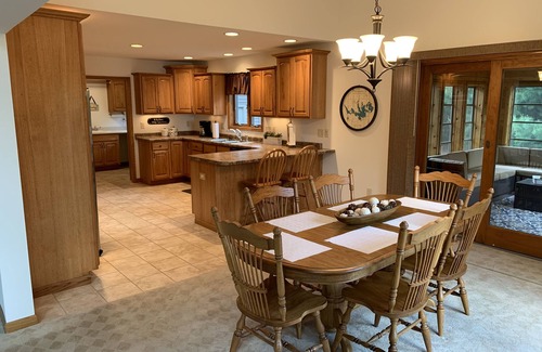 Tomahawk House | Beautiful 6 bedroom 3 bath lake front home with view of Lake Nokomis!