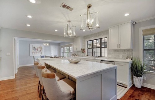 Tarrytown House | Beautiful 6Br/4Ba House 5 Min From Downtown