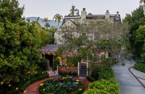 Santa Barbara House | Beautiful 8 Bd/8 Bath Victorian Home in Downtown Santa Barbara, great for group
