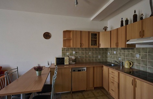 Albrechtice v Jizerskych horach Apartment | Beautiful apartment for 4 people with WIFI, TV, balcony and parking