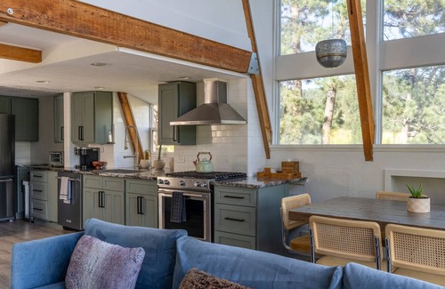 Morrison Cabin | Beautiful A-Frame near Hiking/Red Rocks/Evergreen