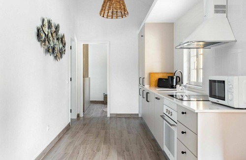 Sao Martinho Villa | Beautiful apartment in villa for 4 people with WIFI, A/C, pool, TV, terrace and parking