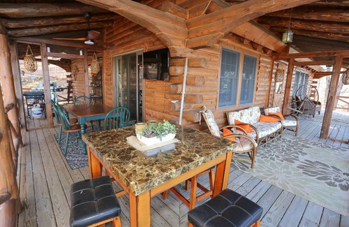 Northville Cabin | Beautiful Adirondack Log Cabin on Lake Sacandaga with Hot Tub