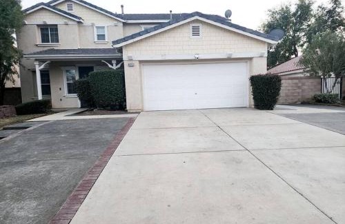 Quartz Hill Apartment | Beautiful All Private GuestSuite