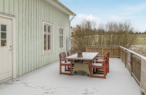 Unnaryd House | Beautiful and authentic holiday home ideal for several families on holiday together.