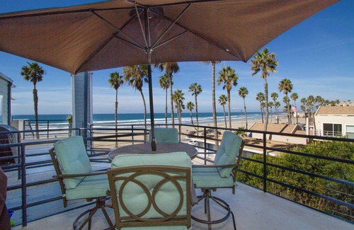 Townsite Condo | Beautiful and calming place at the beach