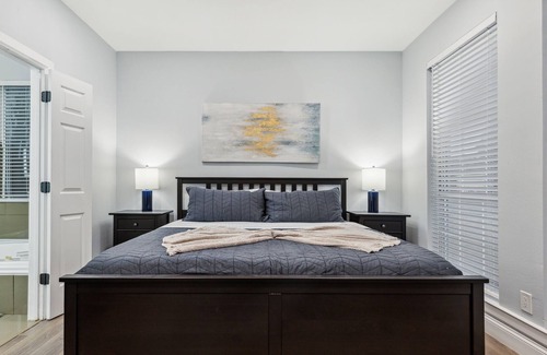 North Central Carrollton House | Beautiful and Large Pool House