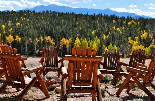 Divide Cabin | Beautiful and peaceful Cabin on 35 Acres!