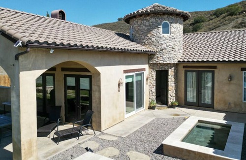 Murrieta House | Beautiful and peaceful European style home in the hills of La Cresta