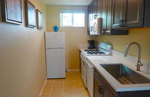 Menifee Apartment | Beautiful and Private Newly-Remodeled Studio Apartment with Enclosed Patio