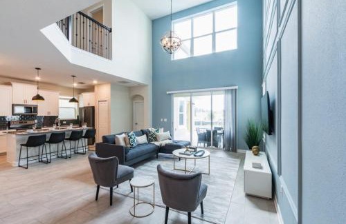 St. Cloud House | Beautiful and Spacious 5 Bed Pool Home home