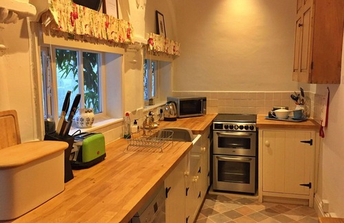 Carlton-in-Cleveland Apartment | Beautiful apartment for 2 people with WIFI, TV, terrace, pets allowed and parking