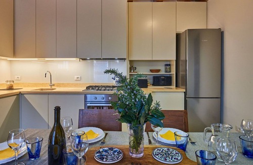Caprino Veronese House | Beautiful apartment in villa for 8 people with WIFI, TV, patio and parking
