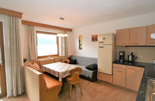 Bruck am Ziller Apartment | Beautiful apartment for 4 people with WIFI, TV, balcony and parking