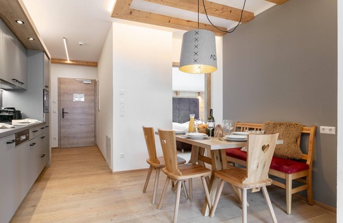 Haus im Ennstal Apartment | Beautiful apartment with a spacious balcony