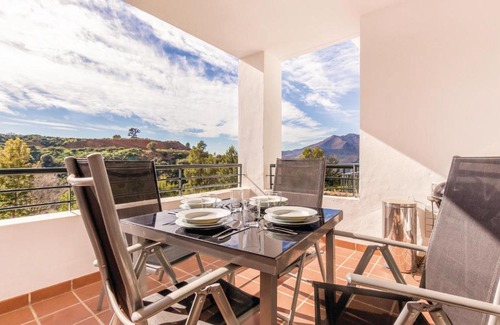 Alhaurin el Grande Apartment | Beautiful apartment in Alhaurin el Grande with 2 Bedrooms, WiFi and Outdoor swimming pool