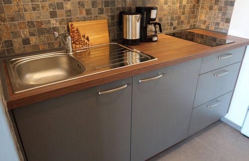 Hoechenschwand Apartment | Beautiful apartment for 2 guests with WIFI, pool, TV, balcony and pets allowed