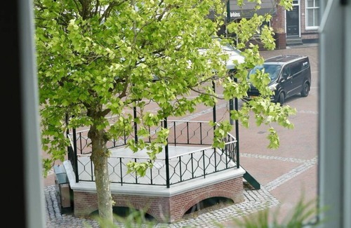 Brouwershaven Apartment | Beautiful apartment for 2 guests with WIFI, A/C, TV and parking