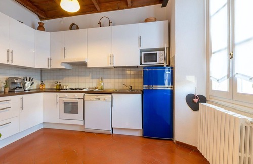 Borgo Ticino Apartment | Beautiful apartment for 7 people with WIFI, TV, patio and parking