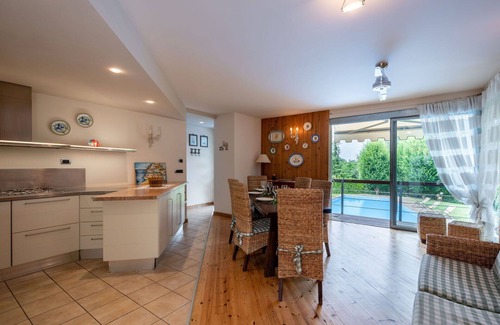 Monteu Roero Apartment | Beautiful apartment for 6 guests with A/C, private pool, WIFI, TV, terrace and pets allowed