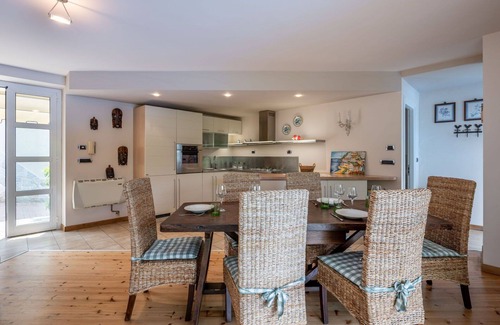Monteu Roero Apartment | Beautiful apartment for 6 guests with A/C, private pool, WIFI, TV, terrace and pets allowed
