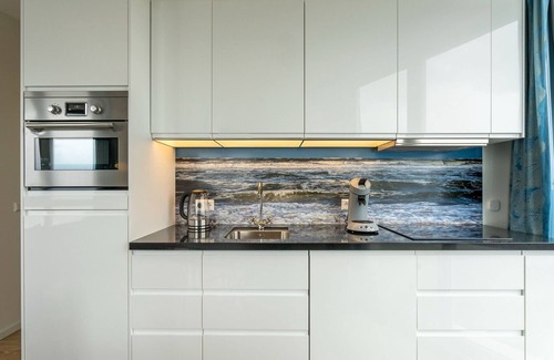 Scherpenisse Apartment | Beautiful apartment with sea view
