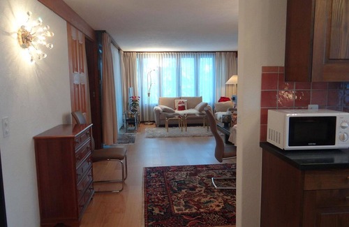 Engelberg Apartment | Beautiful apartment for 4 people with WIFI, pool, TV and balcony
