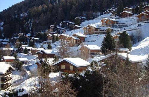 Nendaz Apartment | BEAUTIFUL APARTMENT IN THE HEART OF 4 VALLEYS CLOSE TO EVERYTHING, NOTHING AWAY!