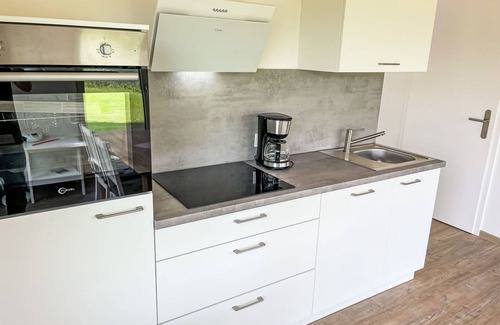 Hechthausen Apartment | Beautiful apartment for 4 people with pool, WIFI, TV, terrace, pets allowed and parking