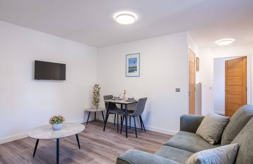 Lossiemouth Apartment | Beautiful apartment for 4 guests with WIFI and TV