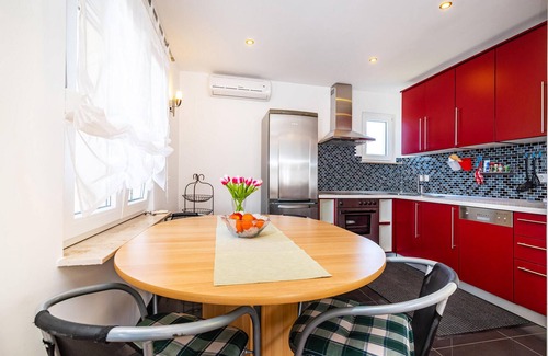 Gornji Karin Apartment | Beautiful apartment in Karin Gornji