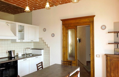 Cossombrato Apartment | Beautiful apartment for 9 guests with WIFI, A/C, pool, TV, patio, pets allowed and parking