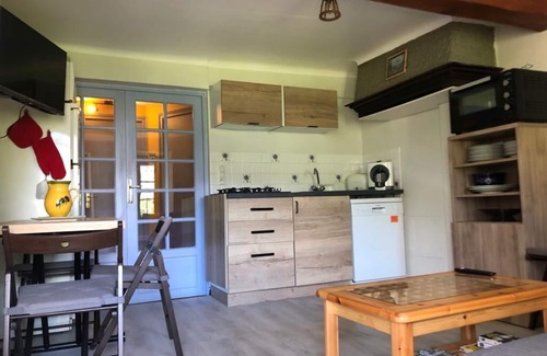 Vallouise-Pelvoux Apartment | Beautiful apartment 15 minutes from Mme Carle's meadow