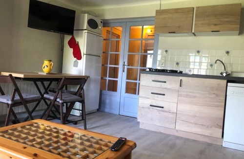 Vallouise-Pelvoux Apartment | Beautiful apartment 15 minutes from Mme Carle's meadow