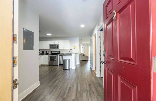 Kissimmee Apartment | Beautiful Apartment 3BR-2Bath - Close to Disney