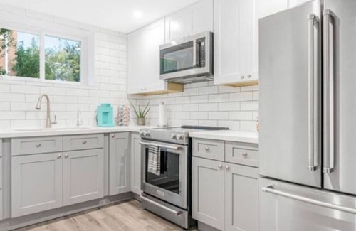 Alcona Condo | Beautiful Apartment 5 mins from Innisfil Beach