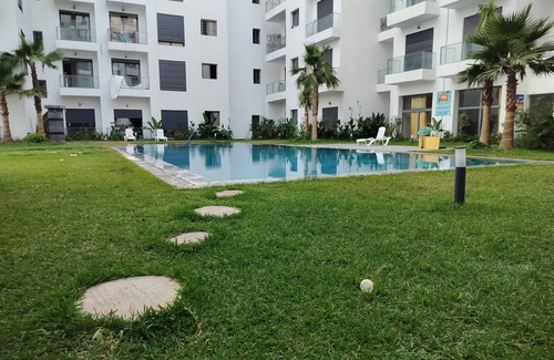 Nouaceur Apartment | Beautiful apartment 5 min from Mohamed 5 Casablanca airport with swimming pool