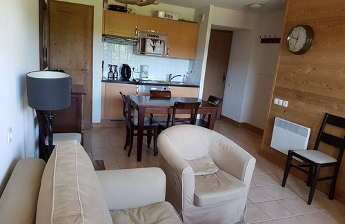 Les Esserts Apartment | Beautiful apartment at the foot of the slopes, resort center