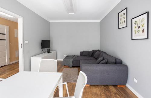 Czyzyny Apartment | Beautiful Apartment Avia with balcony in Cracow city