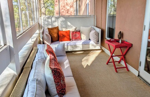 Santa Fe Condo | Beautiful Apartment Central To Santa Fe. 5 Minutes From City Center.