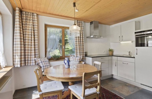 Churwalden Apartment | Beautiful apartment for 2 people with WIFI, TV, balcony and pets allowed