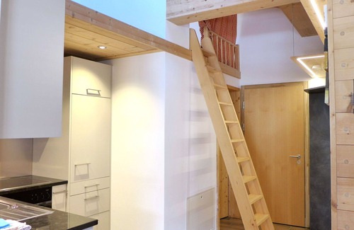 Kandersteg Apartment | Beautiful apartment for 3 guests with WIFI, balcony, panoramic view and parking