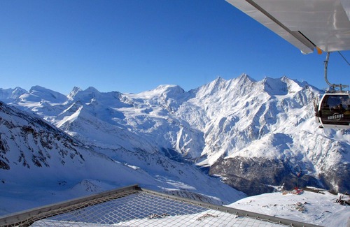 Saas Almagell Apartment | Beautiful apartment for 5 people with WIFI, TV and balcony