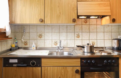 Zweisimmen Apartment | Beautiful apartment for 4 guests with WIFI, TV, terrace and parking