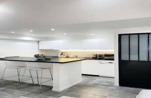 Chaussee-d'Antin Apartment | Beautiful apartment close to the Galeries Lafayette