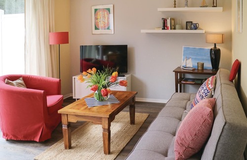 Gelbensande Apartment | Beautiful apartment in Gelbensande