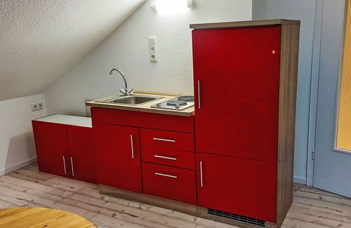 Steinheim Apartment | Beautiful apartment for 2 people with WIFI, TV and balcony