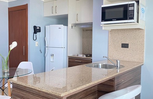 Tarqui Apartment | Beautiful Apartment overlooking the Guayas River in Puerto Santa Ana, Guayaquil
